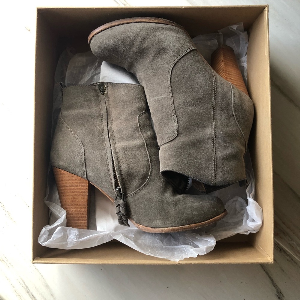 Joie Dalton bootie